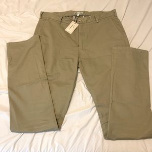NWT, Mens Peter Millar Khaki Pants Size 35 Waist